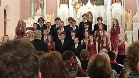 The Chamber Singers perform during the Cathedral concert.