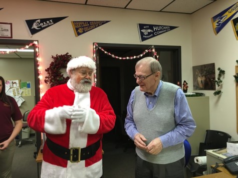 Mr. Goodchuck talks to Santa.