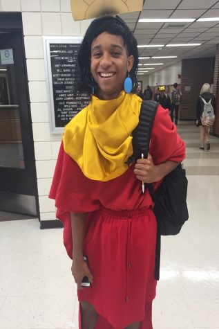 Senior MKilar Otte dressed as Emperor Kuzco from "The Emperor's New Groove".