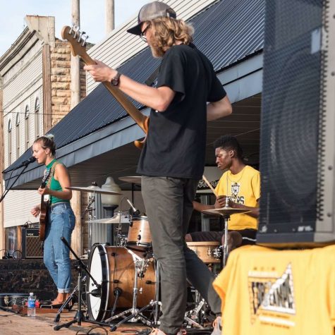 Purdue, Phlieger and Norris play at a Fort Hays event. 