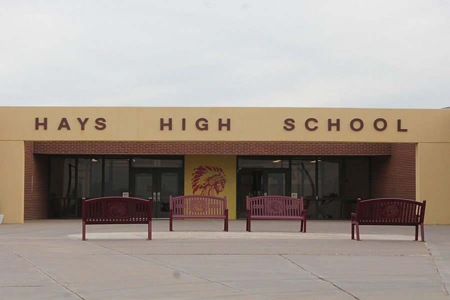 Enrollment+for+all+elementary+schools%2C+the+middle+and+high+schools+was+held+in+the+cafeteria.+This+is+the+first+year+centralized+enrollment+has+been+done.