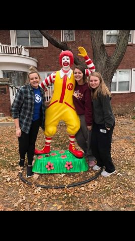 DECA helps at Ronald McDonald Charities for year 18