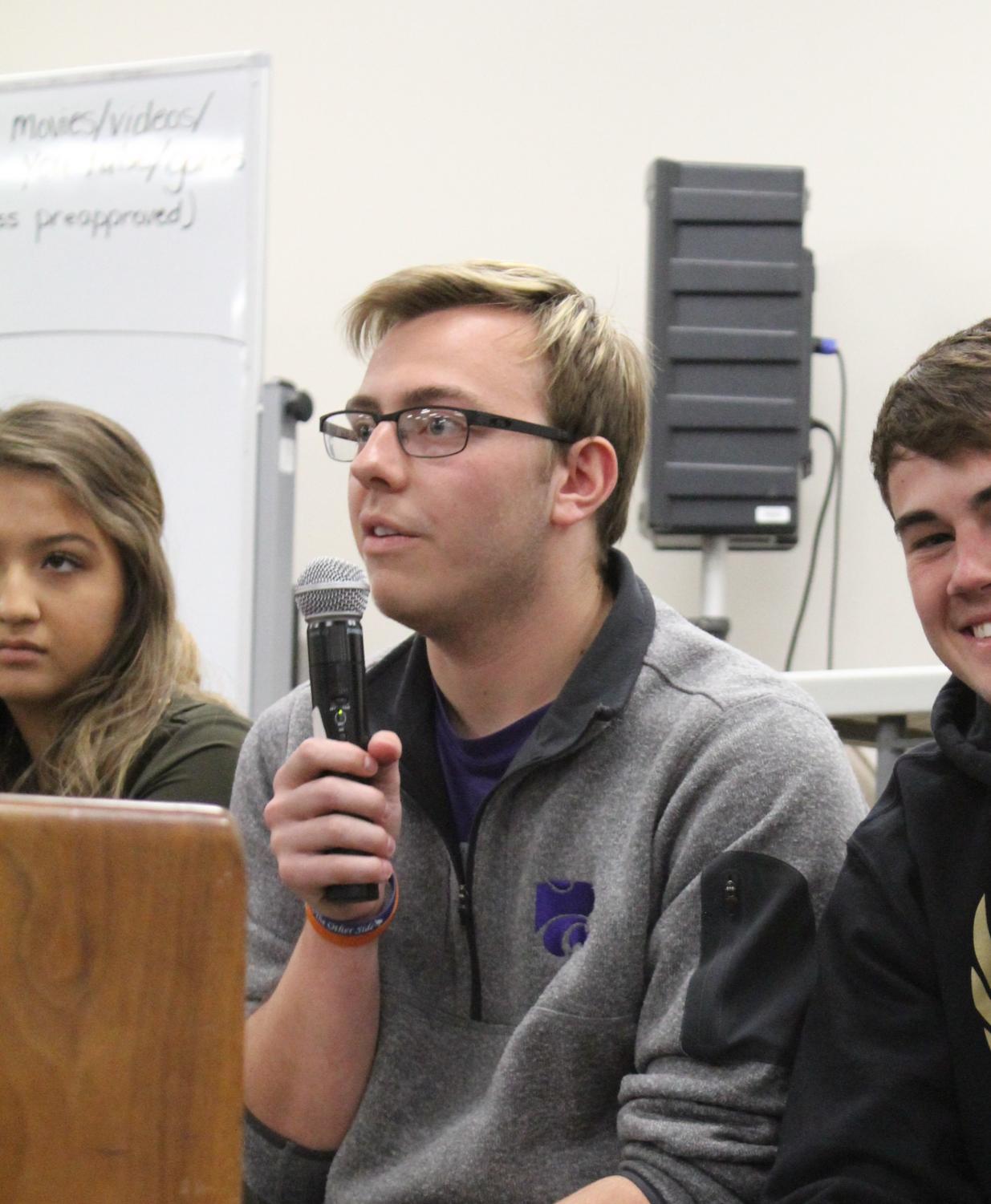 Senior Dusty Schneider kicks off the StuCo meeting which talked about the talent show, SAFE, the garden and the Prom Fashion Show. The talent show will take place on Apr. 27.